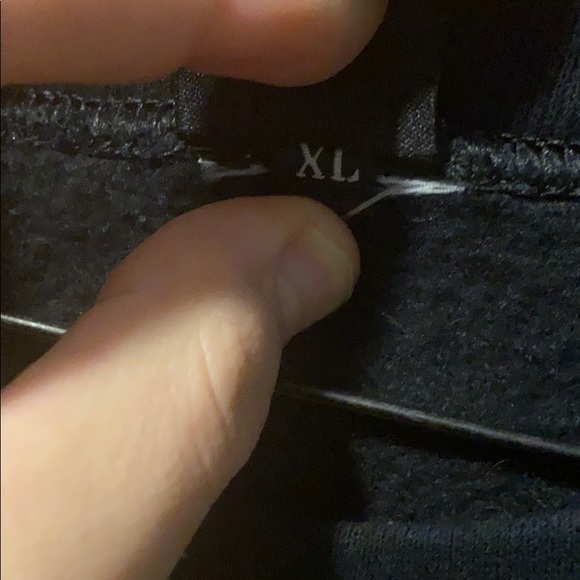 ONLY NY RARE RETRO CREWNECK - Picture 4 of 5